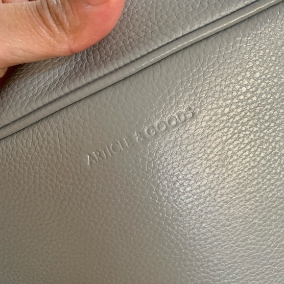 Article & Goods leather camera bag - Picture 4 of 10